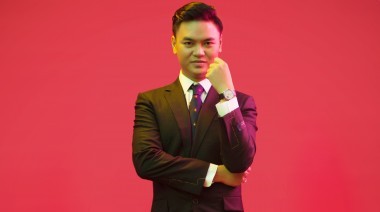 Businessman of the Year 2015 Trần Quốc Dũng: 'Tôi không muốn đứng trên vai người khổng lồ'